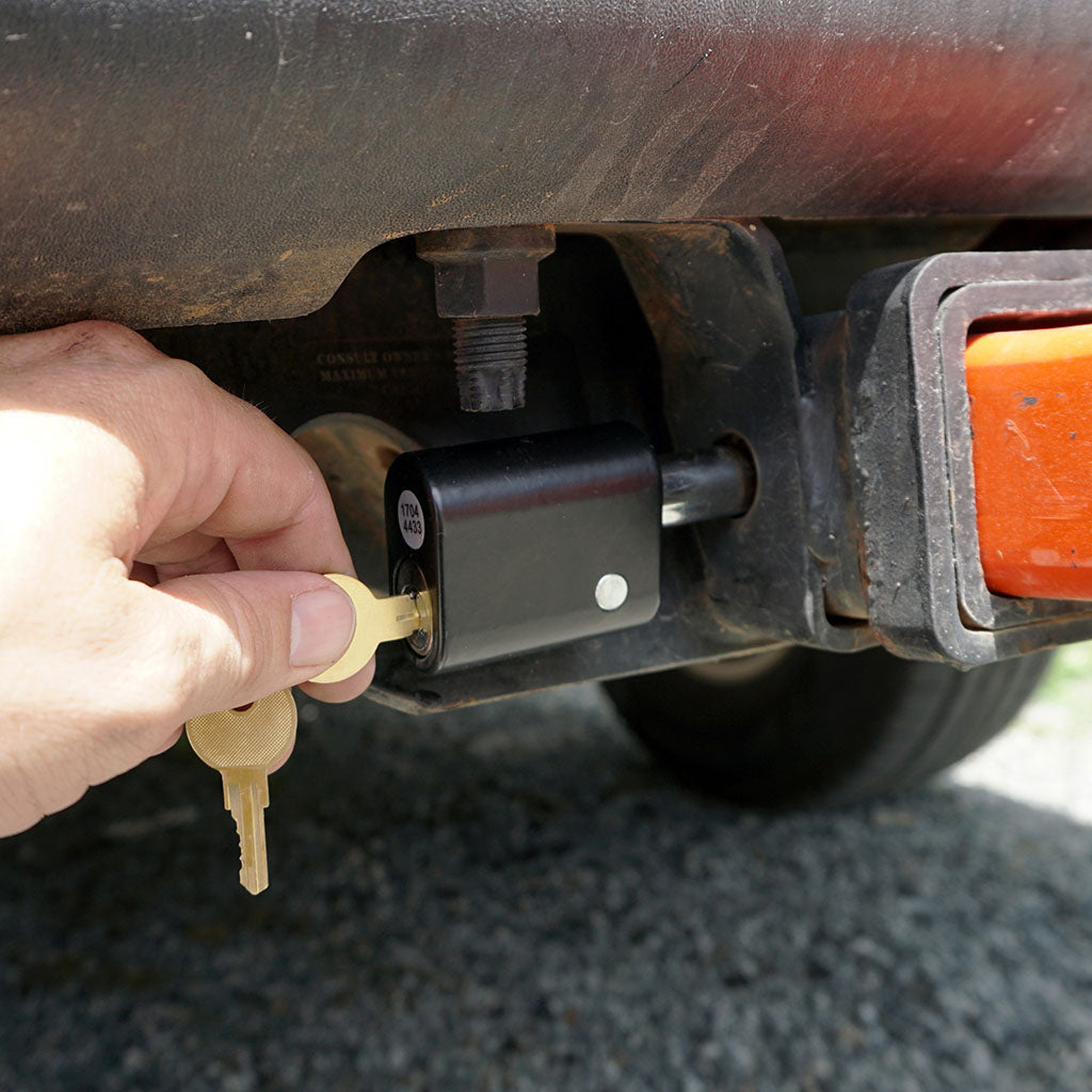 Locking Hitch Pin image 1