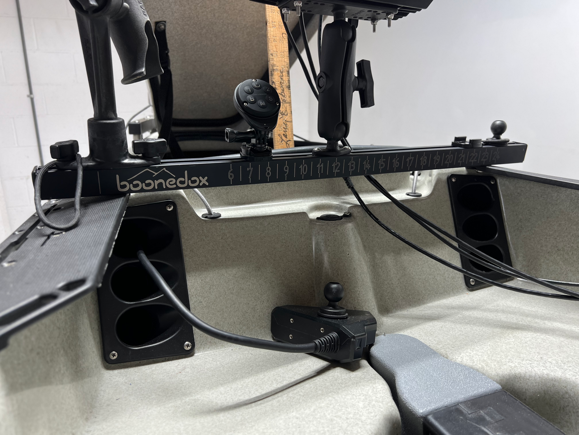 Slotted Console image 0